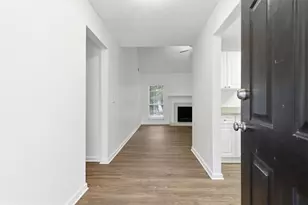 755 Allens Landing Dr, Lawrenceville, GA 30045 - Photo 5