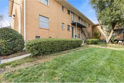 3510 Roswell Road #M3, Atlanta, GA 30305 - Photo 17