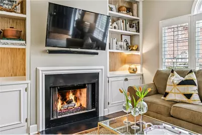 12 Honour Avenue NW #9, Atlanta, GA 30305 - Photo 5