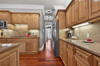 1812 Buckhead Valley Lane NE, Atlanta, GA 30324 - Photo 9