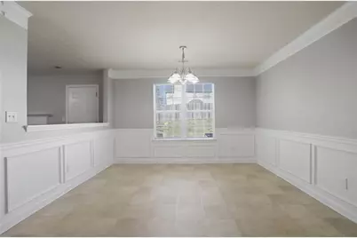 2721 S Hills, Riverdale, GA 30296 - Photo 13