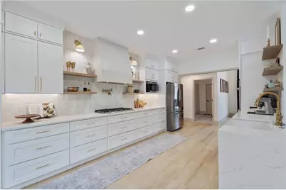 2625 Crosswynd Terrace, Cumming, GA 30040 - Photo 7