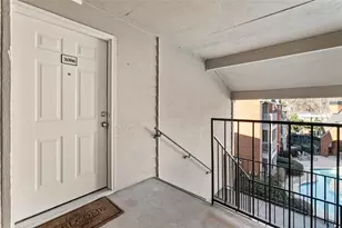 3086 Chastain Park Ct NE, Atlanta, GA 30342 - Photo 17