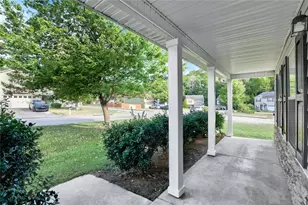 4390 Rock Valley Dr, Forest Park, GA 30297 - Photo 3