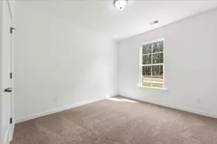 526 Lillian Way, Statham, GA 30666 - Photo 9