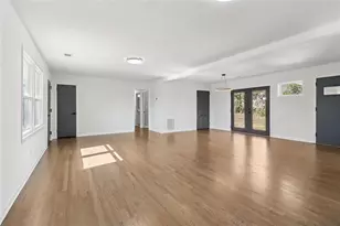 2219 Lisa Dr SE, Marietta, GA 30067 - Photo 13