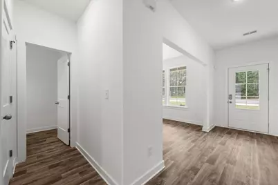 528 Lillian Way, Statham, GA 30666 - Photo 7