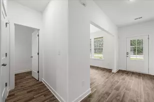 528 Lillian Way, Statham, GA 30666 - Photo 7