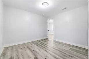 4154 Brenda Dr, Decatur, GA 30035 - Photo 15