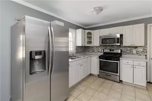 2401 Judson Ave, East Point, GA 30344 - Photo 9