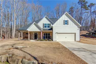 2918 Holders Siding Rd, Jefferson, GA 30549 - Photo 1