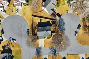 2390 Lunetta Ln, Alpharetta, GA 30004 - Photo 21