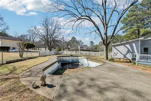 3950 Joyce Ct SE, Conyers, GA 30013 - Photo 43