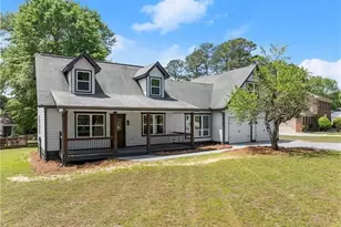 2979 Overwood Ln, Snellville, GA 30078 - Photo 3