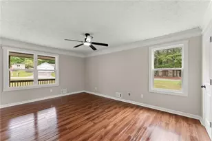 2979 Overwood Ln, Snellville, GA 30078 - Photo 13