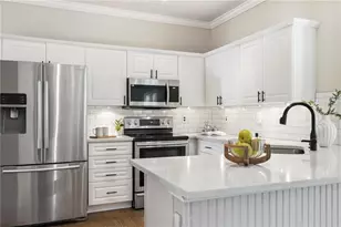 210 Ivey Oaks Way, Roswell, GA 30076 - Photo 11