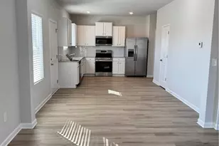 11067 Suria Dr SE, Covington, GA 30014 - Photo 5