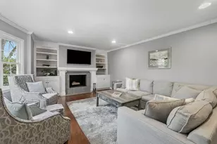 5147 Meadowlake Dr, Dunwoody, GA 30338 - Photo 5