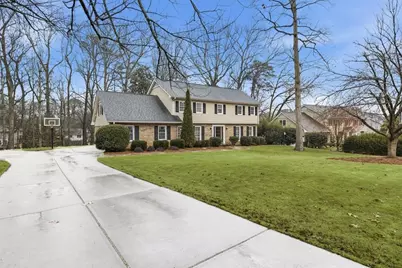 5147 Meadowlake Drive, Dunwoody, GA 30338 - Photo 45