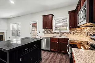 503 Lobdale Falls Dr, Lawrenceville, GA 30045 - Photo 11