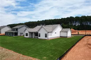 309 Weslyn Dr, Social Circle, GA 30025 - Photo 3