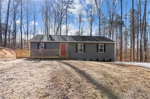 137 Cheyenne Trail, Martin, GA 30557 - Photo 3