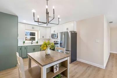 1340 Vine Street NE, Gainesville, GA 30501 - Photo 9