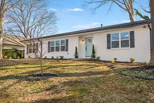 1340 Vine St NE, Gainesville, GA 30501 - Photo 3