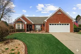 8565 Meadowgrove Ln, Gainesville, GA 30506 - Photo 1