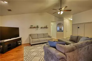 181 Colemans Bluff Dr, Woodstock, GA 30188 - Photo 5