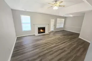 800 Mills Dr, Covington, GA 30016 - Photo 3