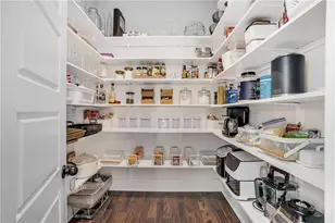 9245 Brumbelow Rd, Alpharetta, GA 30022 - Photo 17