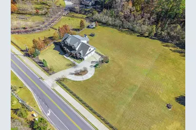 9245 Brumbelow Road, Alpharetta, GA 30022 - Photo 51