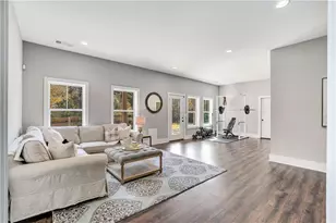 9245 Brumbelow Rd, Alpharetta, GA 30022 - Photo 35