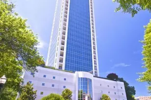2828 Peachtree Rd NW, Atlanta, GA 30305 - Photo 11