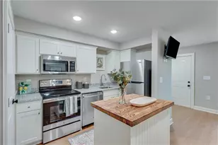 710 Jesse Jewell Parkways SE, Gainesville, GA 30501 - Photo 9