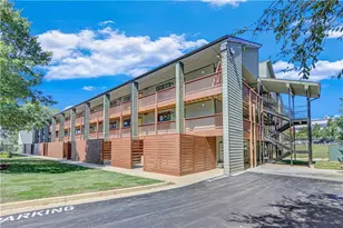 710 Jesse Jewell Parkways SE, Gainesville, GA 30501 - Photo 3