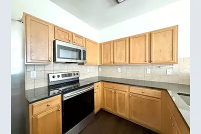 5579 Lindeman Lane, Johns Creek, GA 30022 - Photo 5