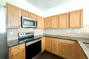 5579 Lindeman Ln, Johns Creek, GA 30022 - Photo 5