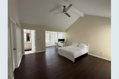 192 Kings Row NE, Marietta, GA 30067 - Photo 9