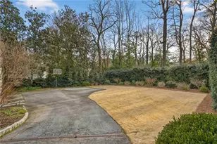2552 Habersham Rd NW, Atlanta, GA 30305 - Photo 61