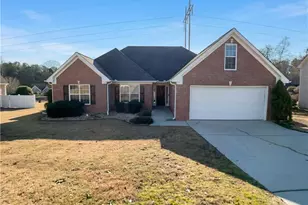 4306 Foxberry Run, Loganville, GA 30052 - Photo 9