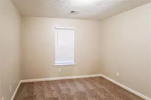 35 Nicole Ct, Covington, GA 30016 - Photo 9