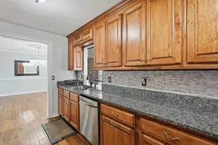 8804 Willow Creek Ct, Douglasville, GA 30135 - Photo 9