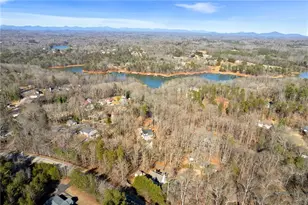 6720 Honeysuckle Ln, Gainesville, GA 30506 - Photo 39