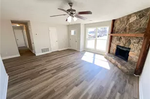 1355 Fernhill Dr, Lawrenceville, GA 30044 - Photo 3