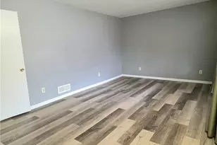 6593 Katie Ln, Morrow, GA 30260 - Photo 3