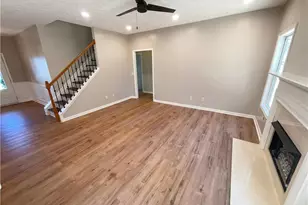 2120 Village Green Dr, Fairburn, GA 30213 - Photo 3