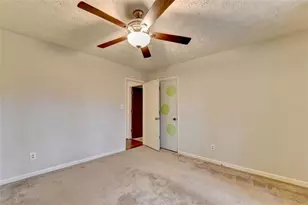 9337 Hidden Branch Dr, Jonesboro, GA 30236 - Photo 25