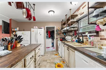 266 Robin Hood Drive, Murrayville, GA 30564 - Photo 11